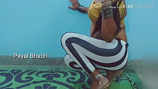 Payal Bhabhi Hot Indian Dancing In Stripe Leggings