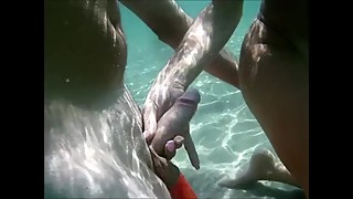 Real amateur wife handjob underwater
